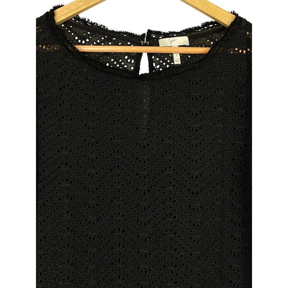 JOIE FANNY B BLACK EYELET PUFF SLEEVE SILK TOP - Picture 4 of 11